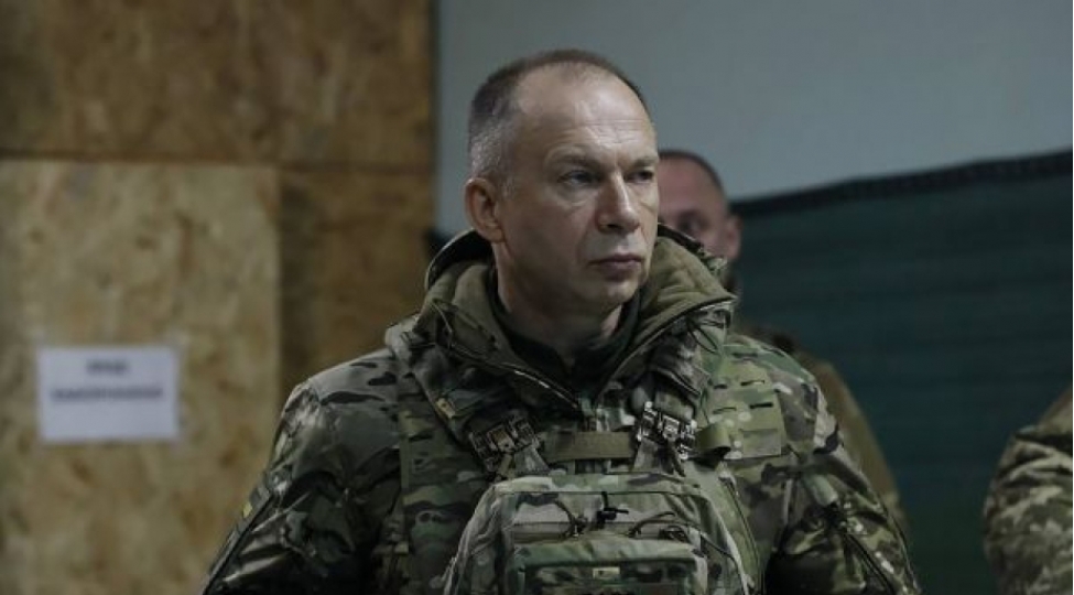 aleksandr-sirski-ukrayna-ordusu-strateji-mudafie-emeliyyatlarina-diqqet-yetirecek