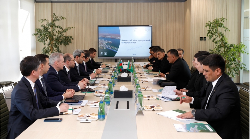 baki-ve-turkmenbashi-limanlari-regional-dashimalarin-artirilmasi-uchun-emekdashligi-genishlendirir