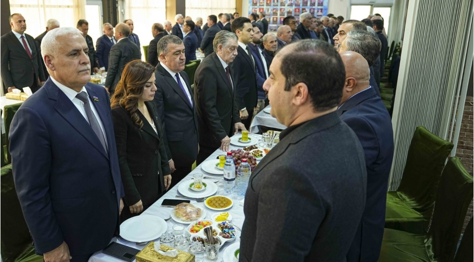 xetaide-aprel-shehidleri-anildi-foto