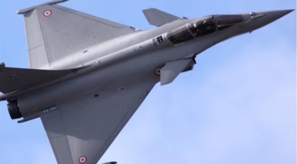 fransa-rafale-f5-doyush-teyyaresini-tekbashina-maliyyeleshdirecek