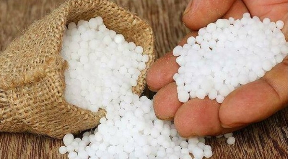 azerbaycanin-karbamid-ixracindan-gelirleri-40-azalib