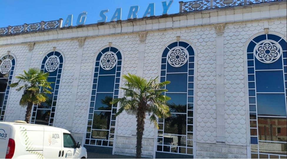 lenkeranda-ag-saray-shadliq-evinde-mensheyi-melum-olmayan-alkoqollu-ichkiler-ashkarlanib