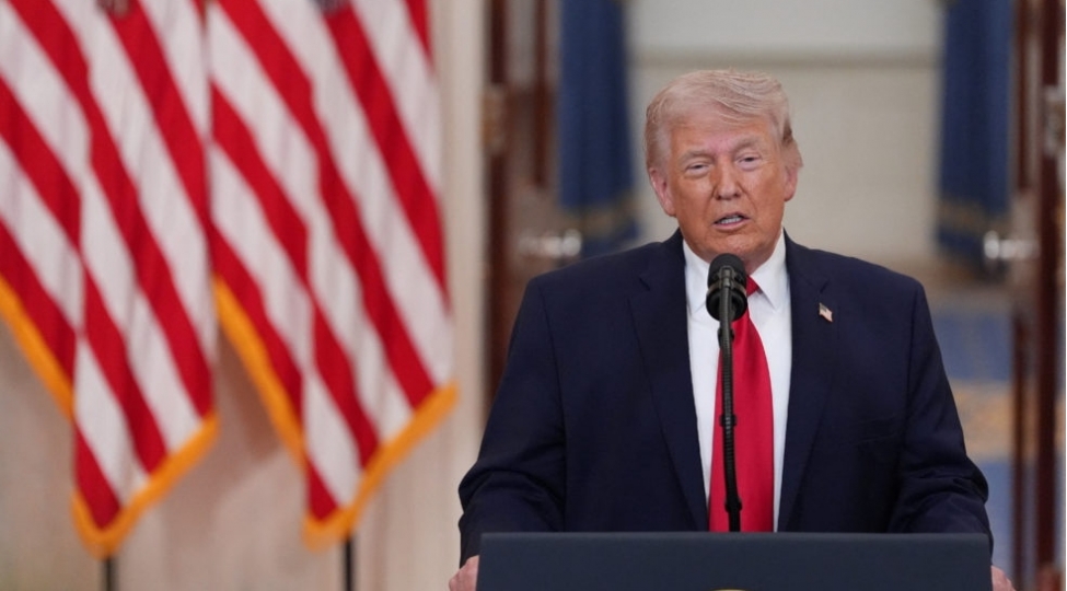 tramp-irana-silah-tedaruk-eden-olkeleri-hedeleyib