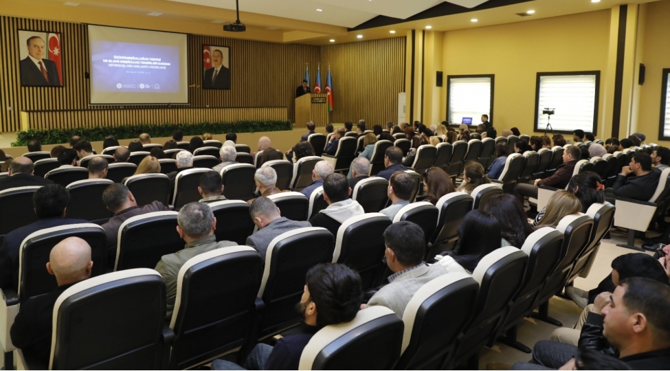 meshgulluga-destek-layihesi-cherchivesinde-melumatlandirma-gorushu-kechirilib