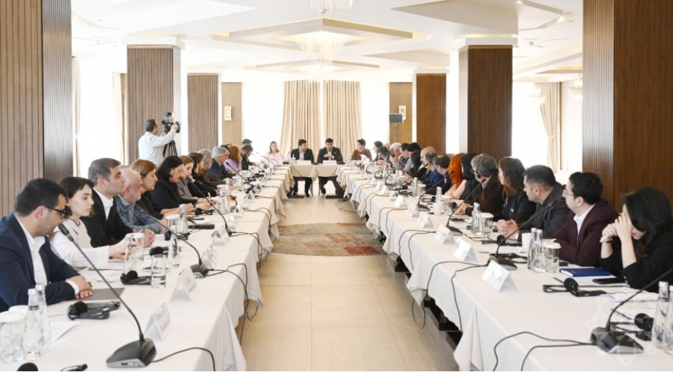 etimad-quruculugu-ve-sulhe-dogru-davamli-addimlar