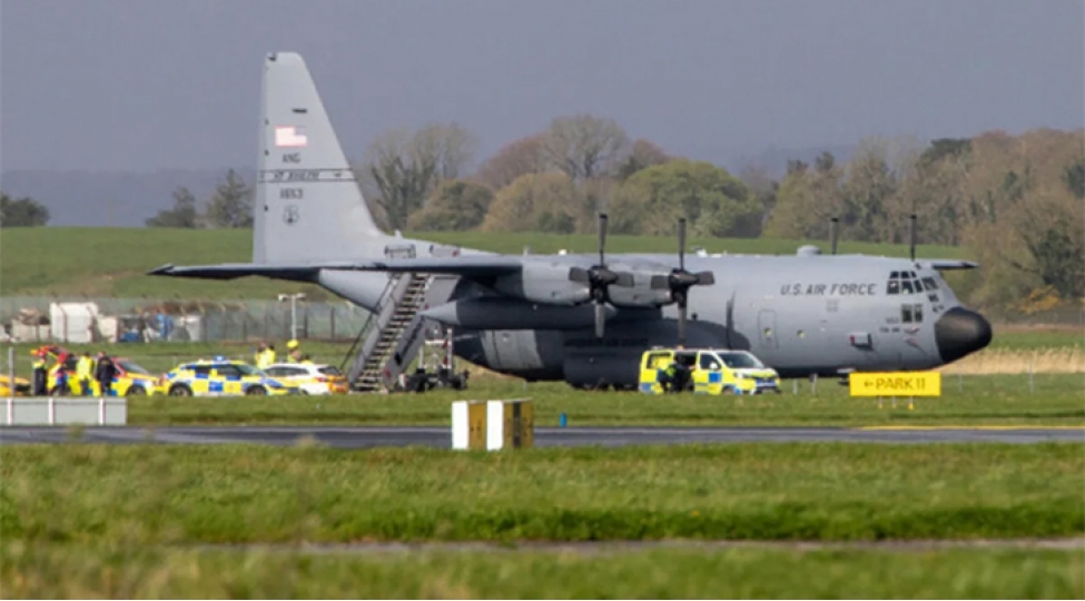 absh-in-herbi-teyyaresine-balta-ile-hucum-edilib