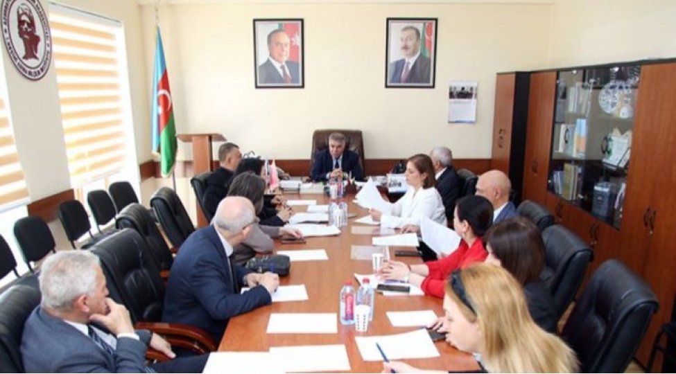 shexs-adlari-komissiyasinin-ilk-iclasi-kechirilib