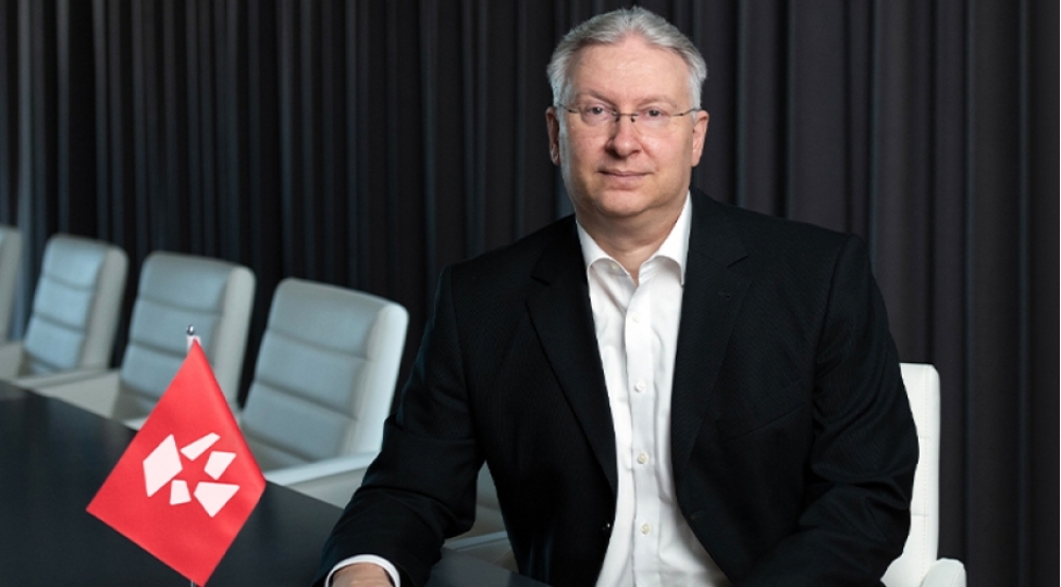 bakcellin-bash-icrachi-direktoru-klaus-muller-vezifesinden-ayrilib