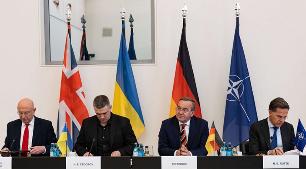 almaniyanin-mudafie-naziri-ukraynanin-hava-hucumundan-mudafie-qabiliyyetinin-guclendirilmesi-prioritet-meseledir