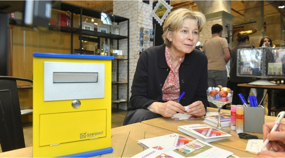 posteurop-resmisi-oktyabrda-bakida-bash-assambleyamiz-kechirilecek-70-illik-yubiley-sergisi-teshkil-olunacaq