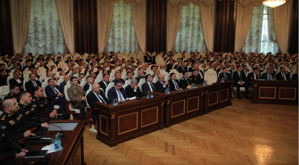 gence-sheherinde-meshe-ekin-ve-bichilmish-taxil-sahelerinde-yanginlara-qarshi-qabaqlayici-tedbirler-movzusunda-mushavire-kechirilib