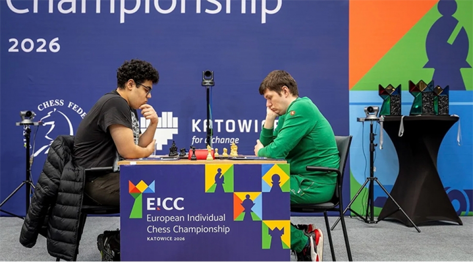 nicat-abasov-ve-aydin-suleymanli-avropa-chempionatinin-mukafatchilari-olublar