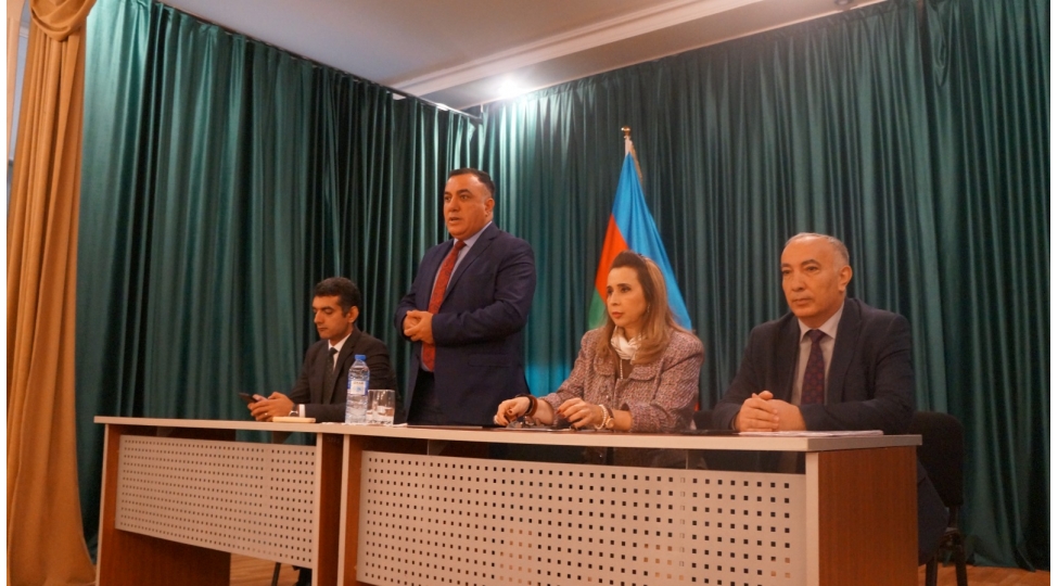 azerbaycan-dovlet-pedaqoji-kollecinde-telebe-genclerle-maariflendiricigorush-kechirilib