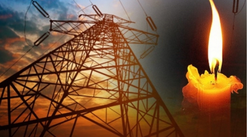 berlinde-1300-den-chox-ev-elektriksiz-qalib