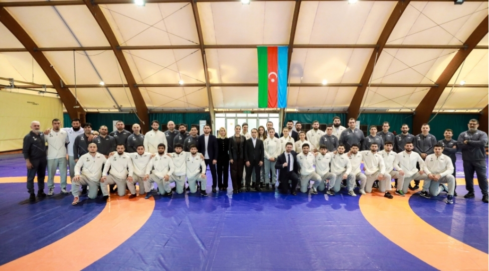 guleshchilerimiz-avropa-chempionatinda-mubarizeye-bashlayirlar