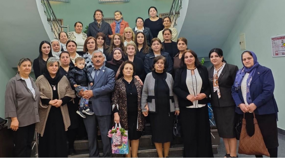 qadin-adini-ve-leyaqetini-uca-tutan-lider