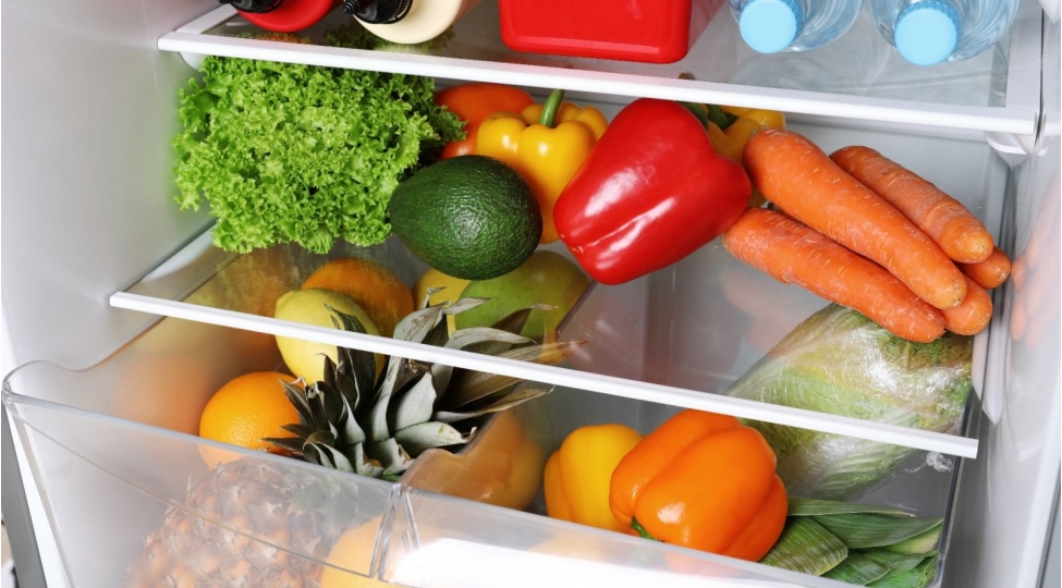 qida-mifleri-meyve-ve-terevezleri-soyuducuya-qoymazdan-evvel-yumaq-lazimdir