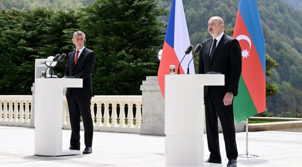 prezident-ilham-eliyev-chexiya-ile-chox-feal-siyasi-dialoqumuz-var