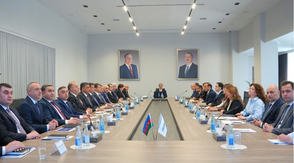 adra-da-erazi-reklam-idarelerinin-hesabat-iclasi-kechirilib