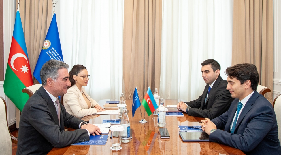 elnur-bagirov-yukselish-musabiqesinin-qalibi-ile-gorushub