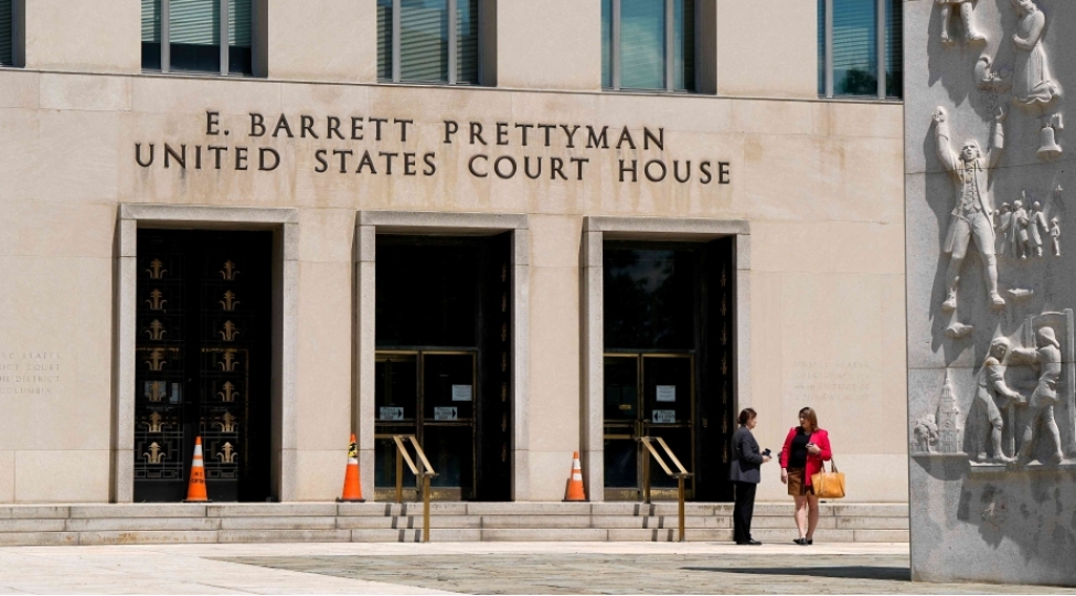 kol-tomas-allen-prezident-trampa-qarshi-sui-qesd-cehdinde-ittiham-olunub