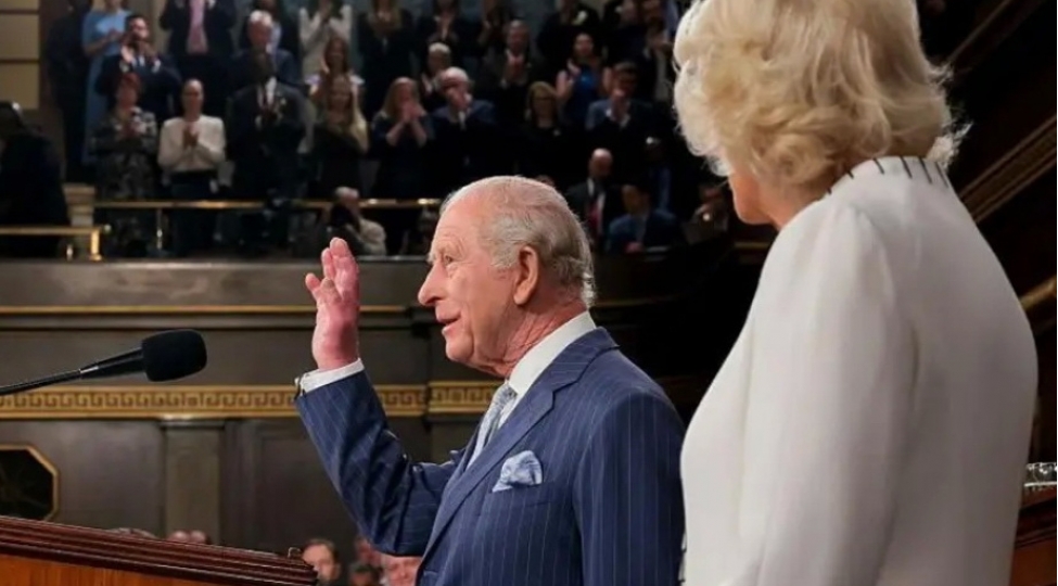 kralin-konqresde-etdiyi-tarixi-chixishdan-chixarilan-esas-neticeler