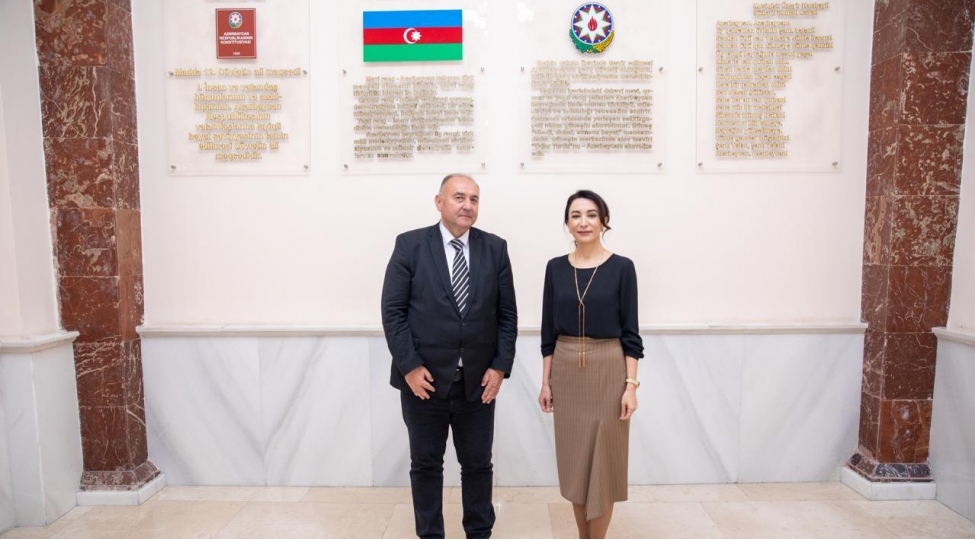 ombudsman-sebine-eliyeva-monteneqro-ombudsmani-ile-gorushub