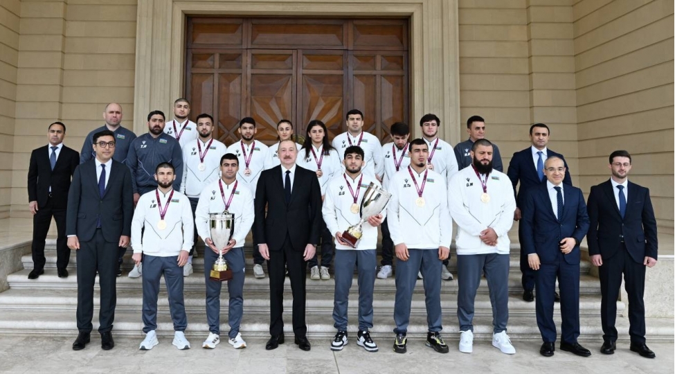 xalqimizin-birlik-ezm-ve-milli-ruhunun-parlaq-tecessumu