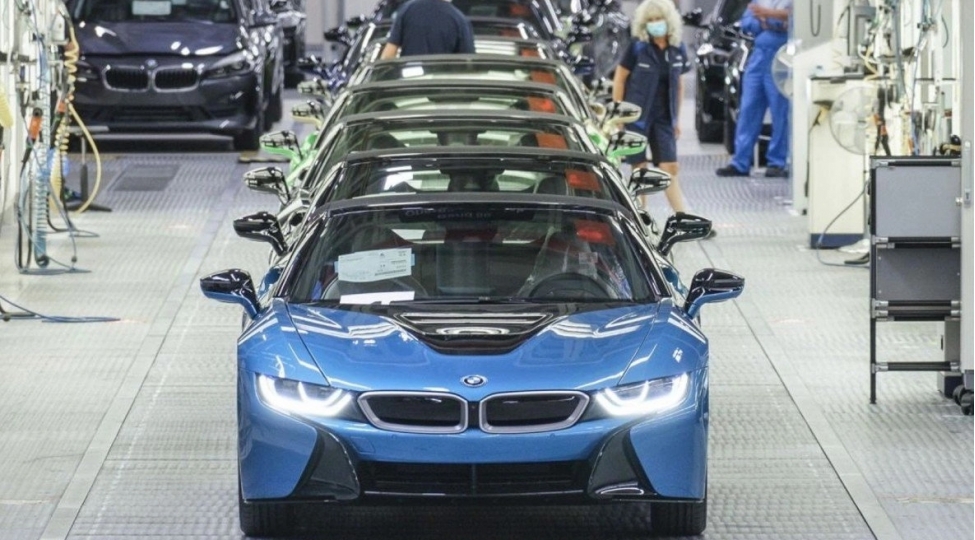 bmw-nin-geliri-25-faiz-azalib