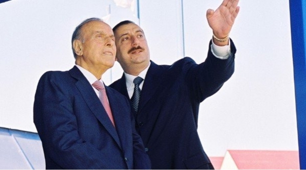 biz-bundan-sonra-ancaq-ve-ancaq-ireli-gedeceyik-tehlil