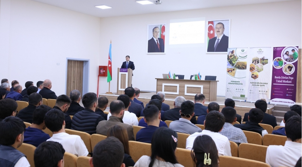 berdede-muasir-aqrar-yanashmalarla-bagli-maariflendirici-seminar-kechirilib