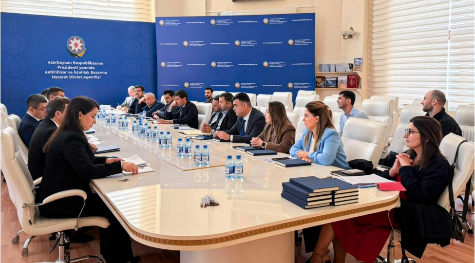 avtoneqliyyat-vasitelerinin-satishi-sahesinde-fealiyyet-gosteren-sahibkarliq-subyektlerinin-numayendeleri-ile-gorush-kechirilib