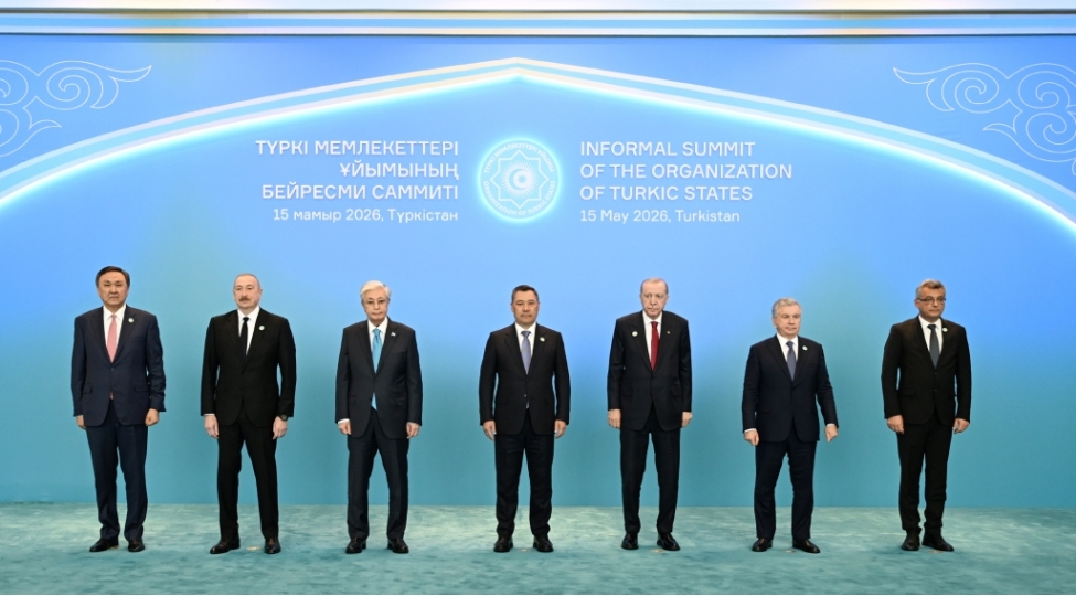 prezident-ilham-eliyev-turkustanda-tdt-nin-qeyri-resmi-zirve-gorushunde-ishtirak-edib-yenilenib
