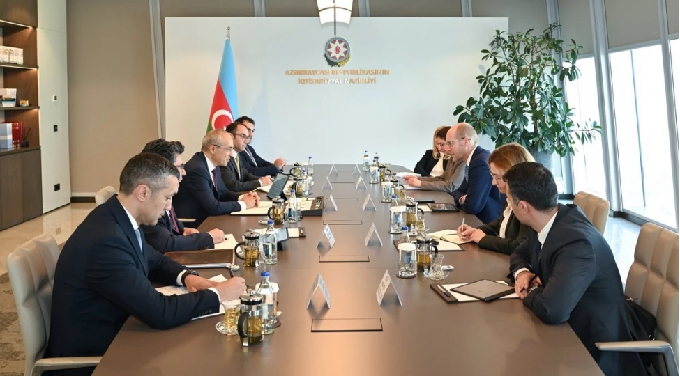 azerbaycan-ile-ebrd-arasinda-gence-ve-naxchivanla-bagli-muzakireler-aparilib