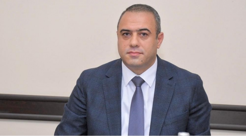 bakinin-qlobal-shehersalma-dialoquna-tohfesi