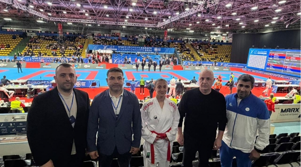 medine-sadiqova-finala-yukselib