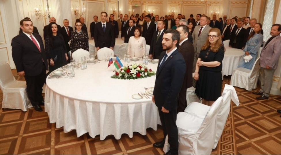 milli-meclisin-numayende-heyeti-azerbaycanin-sankt-peterburq-sheherindeki-bash-konsullugunda-olub