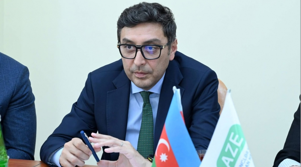 ferid-qayibov-salyan-sheherinde-neftchala-ve-salyan-rayon-sakinlerini-qebul-edib