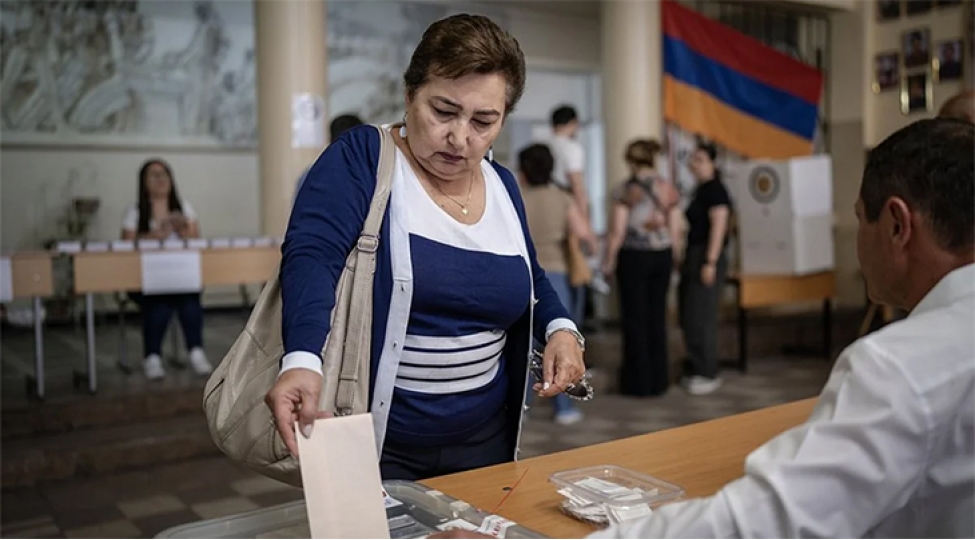 ermenistan-msk-parlament-sechkilerinden-sonra-637-menteqede-sesleri-yeniden-sayib