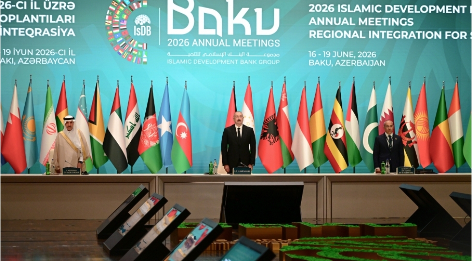 prezident-ilham-eliyevin-ishtiraki-ile-bakida-islam-inkishaf-banki-qrupunun-2026-ci-il-uzre-illik-toplantilarinin-achilish-merasimi-kechirilirs