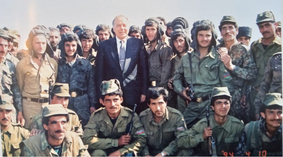 ulu-onder-heyder-eliyevin-azerbaycanda-milli-herbi-kadr-hazirligi-sisteminin-formalashdirilmasinda-tarixi-xidmetleri