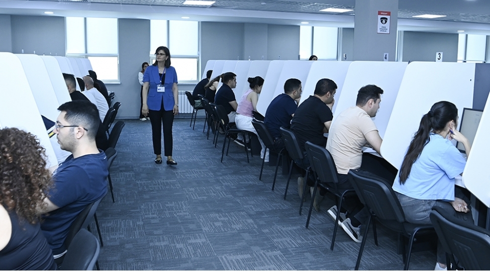 diplomatik-xidmete-qebul-uzre-musabiqenin-birinci-merhelesi-kechirilib