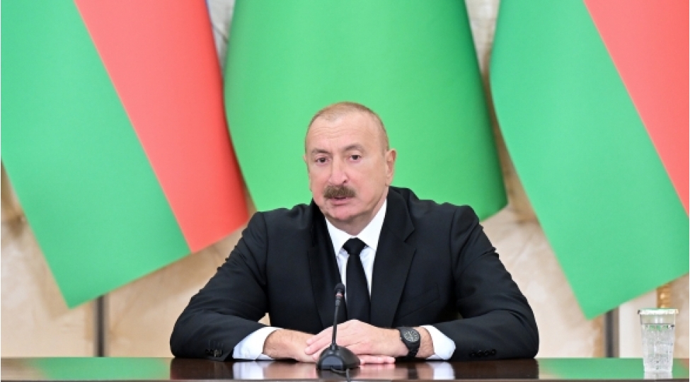 prezident-ilham-eliyev-isvechre-prezidentini-milli-bayramlari-munasibetile-tebrik-edib