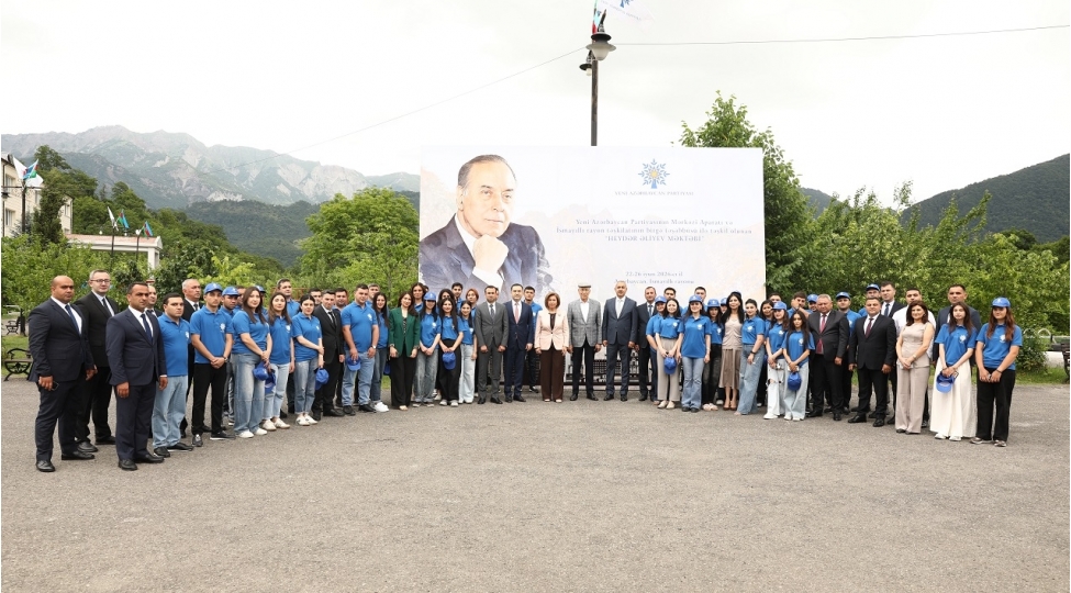 heyder-eliyev-mektebi-layihesinin-ikinci-merhelesinin-achilish-merasimi-kechirilib-foto