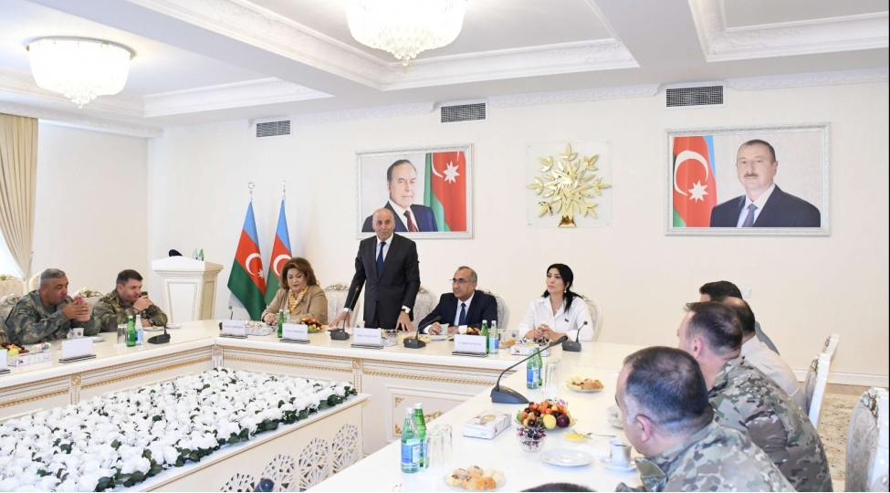 sumqayitda-26-iyun-azerbaycan-silahli-quvveleri-gunu-munasibetile-tedbir-kechirilib