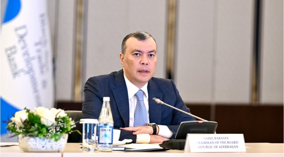 azerbaycan-avrasiya-mekaninda-muhum-iqtisadi-ve-logistika-qovshagina-chevrilib