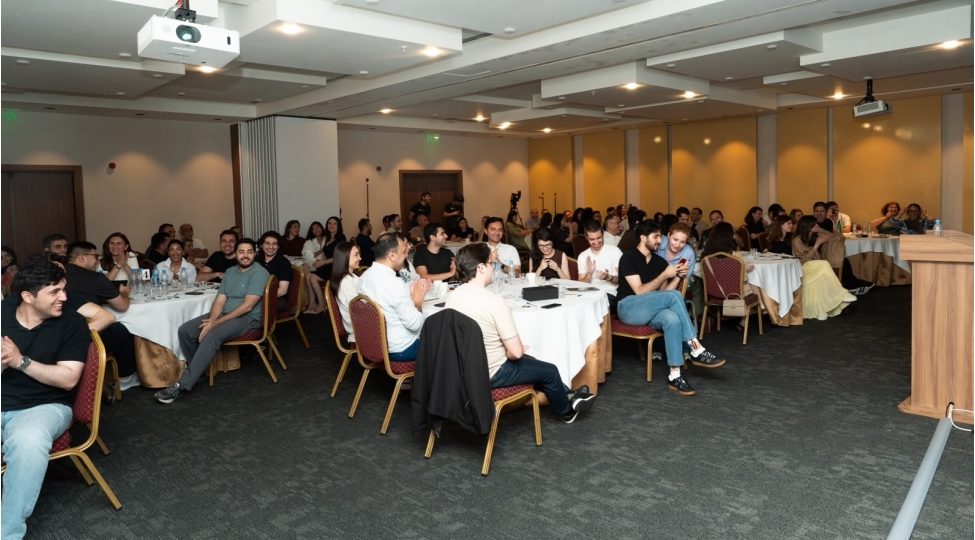 ardnf-de-komandaqurma-tedbiri-cherchivesinde-suni-intellekt-uzre-maariflendirme-seminari-kechirilib