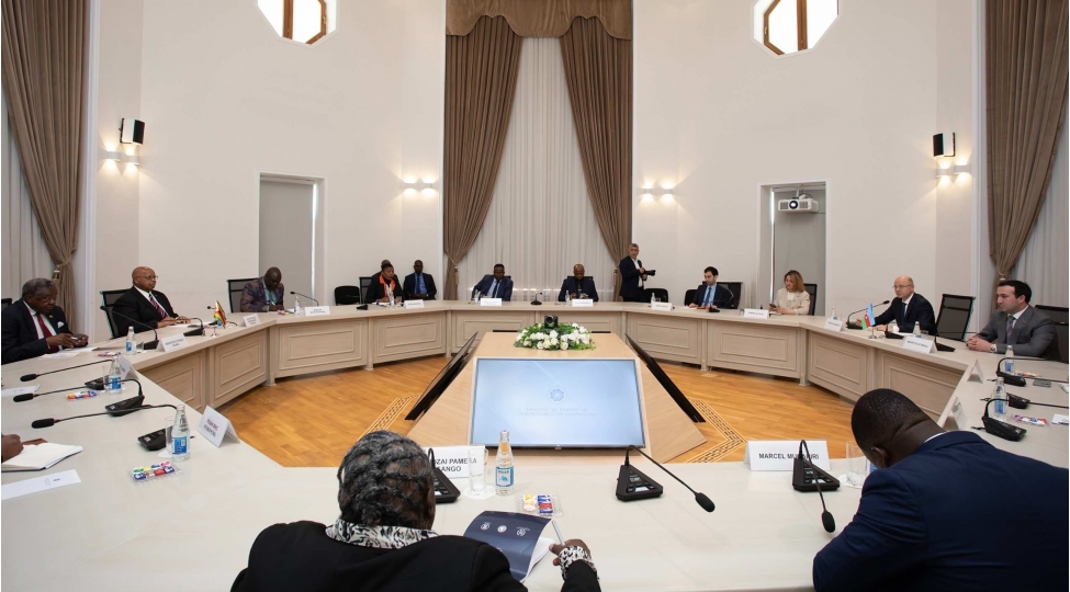azerbaycanla-zimbabve-arasinda-enerji-emekdashligi-imkanlari-muzakire-edilib