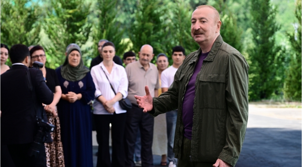 prezident-her-defe-kechmish-kochkunler-oz-dede-baba-torpaqlarina-qayidanda-hamimiz-uchun-bayramdir