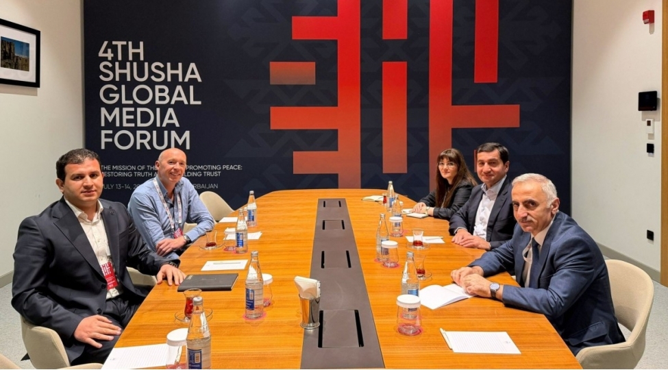tiktok-ve-linkedin-numayendeleri-ile-azerbaycanla-emekdashliq-perspektivleri-muzakire-edilib